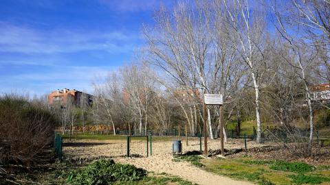 PARQUE CANINO ARROYO