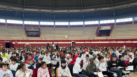 Los cinco colegios de Arroyo celebran el Día de la Paz
