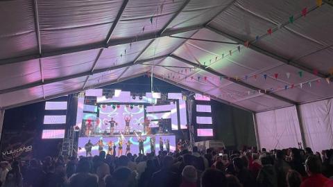 Cláusulas adjudicación de licencia de instalación del bar, en la carpa de las fiestas patronales de San Juan 2025. 