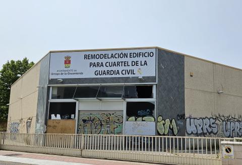 Inmueble que se convertirá en el cuartel de la Guardia Civil de Arroyo.